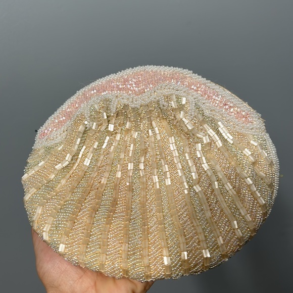 Vintage no brand beaded ivory pink zipper closure small/ mini bag 7.5 x 6” - Picture 2 of 14